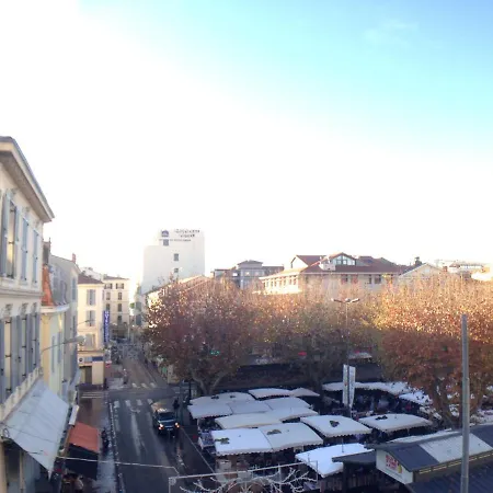 Festival Films Center, With 2 Bedrooms And Balcony Apartment *